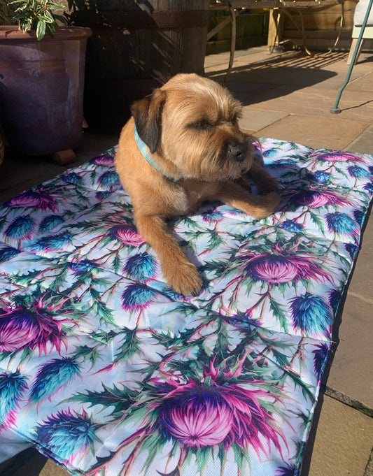 Bonnie Thistle Travel and Settle Mat